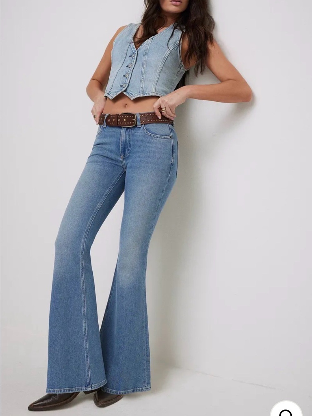 We The Free People Love Bombed Light Blue Mid-Rise Flare Jeans Dynamite 32